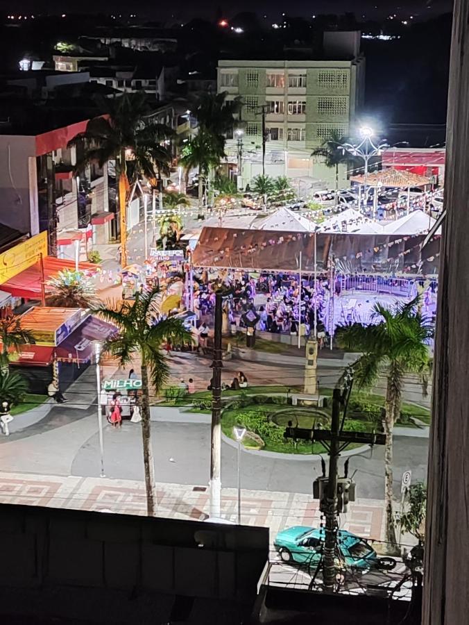 Apartamento Inteiro Em Peruibe No Centro, Prox A Praia エクステリア 写真
